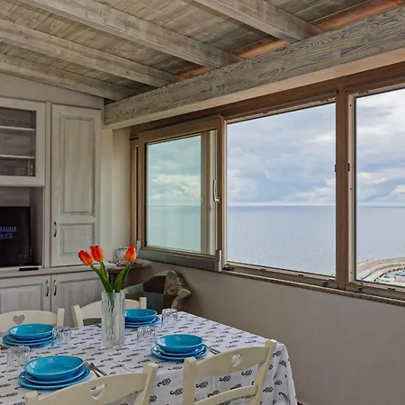 Sole E Mare Apartment *